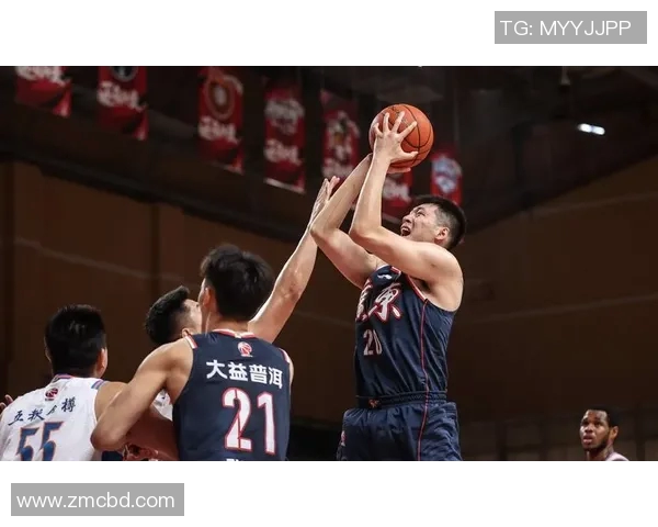 任骏飞：从青涩新星到篮球场上的领军人物的成长之路