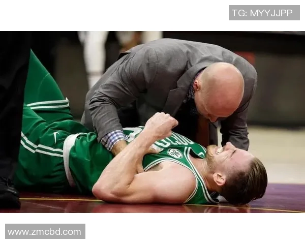 凯尔特人对阵猛龙的精彩对决在线直播全程回顾与分析 凯尔特人对阵猛龙的精彩对决在线直播全程回顾与分析