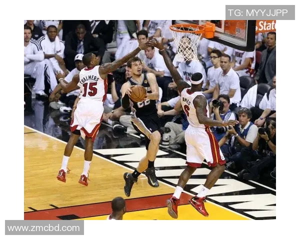 湖人王朝与热火的巅峰对决:历史交锋与传奇球员的荣耀之路 湖人王朝与热火的巅峰对决:历史交锋与传奇球员的荣耀之路